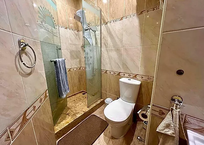 Luxury Beachfront Studio- Foreign Nationals Only Aparthotel 4*